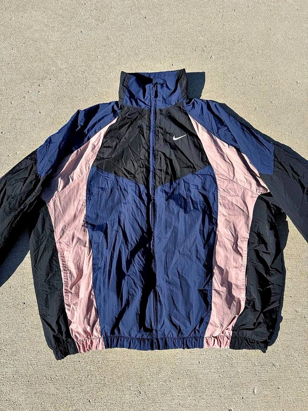 New-school Nike Windbreaker